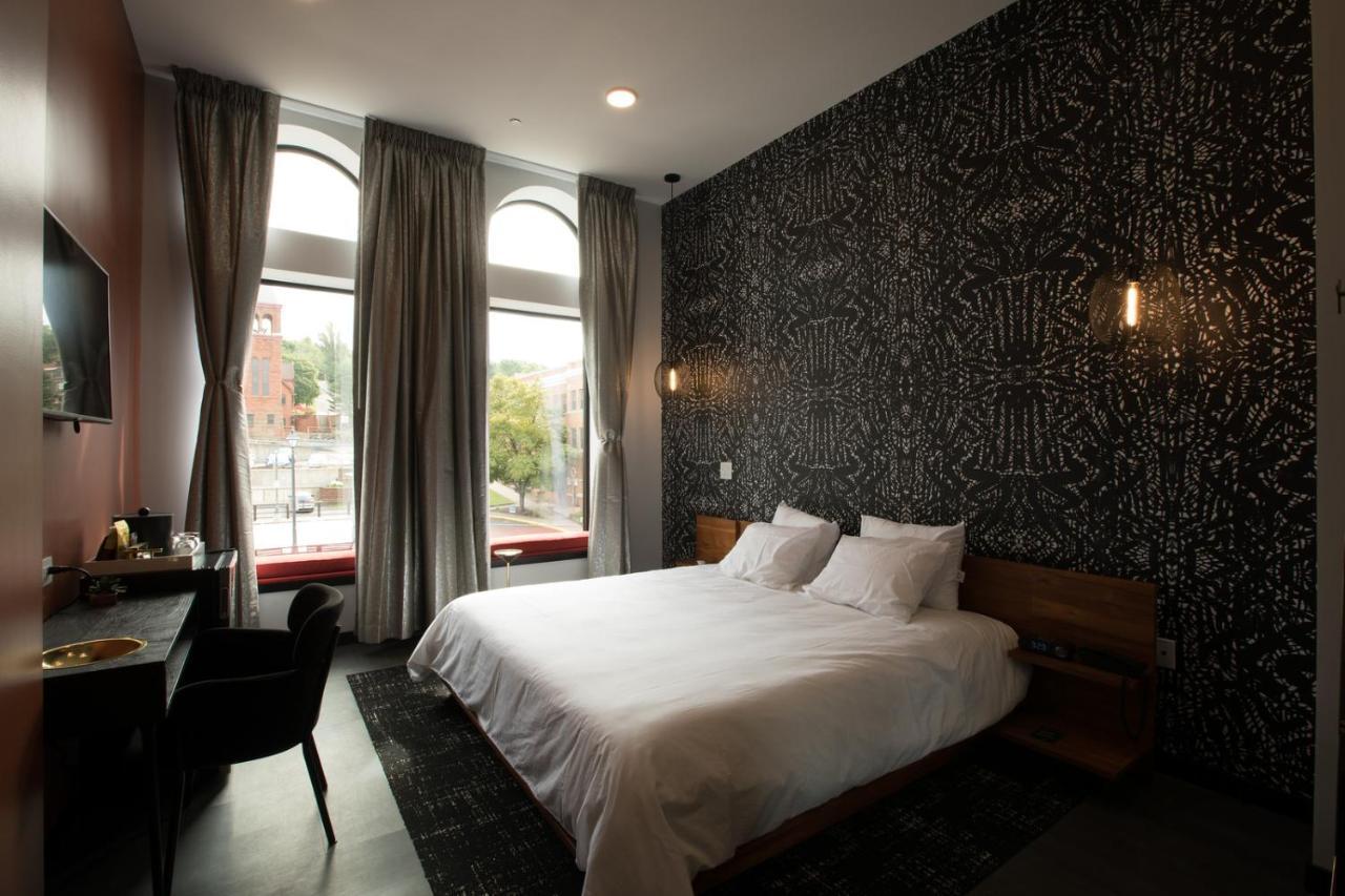 The Vault Hotel Houghton Exteriör bild
