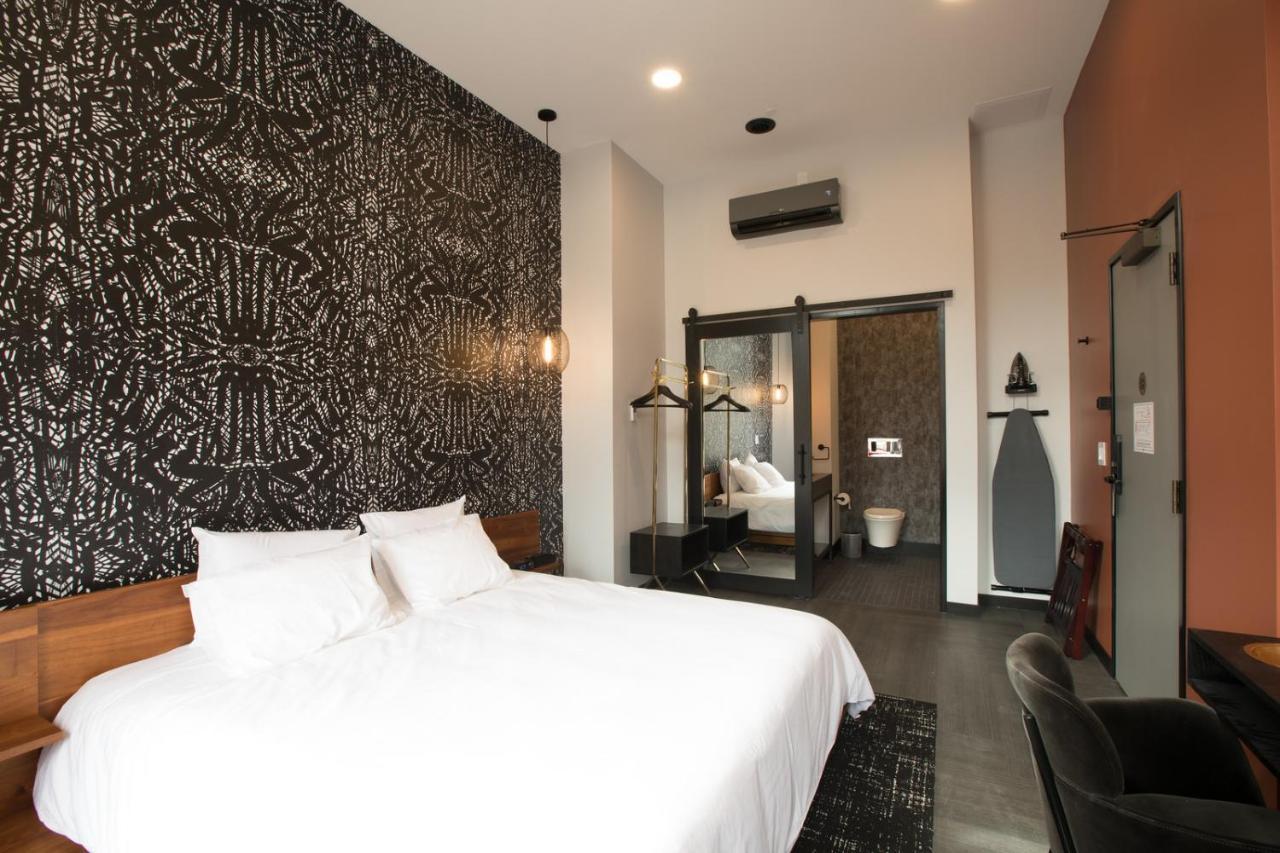 The Vault Hotel Houghton Exteriör bild